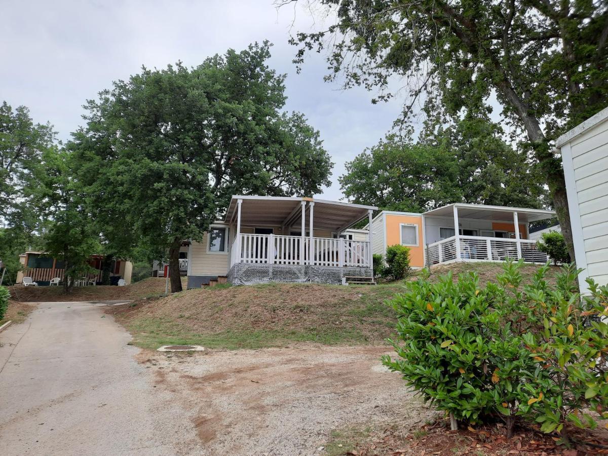 Boric Mobile Homes In Bijela Uvala And Zelena Laguna Porec Exterior photo